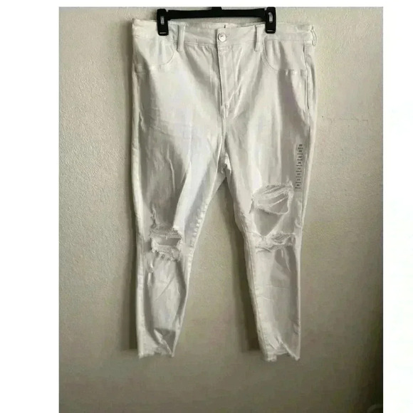 🆕 AEO Plus-size Hi-Rise White Jegging Jeans 20 🆕 - Picture 2 of 14